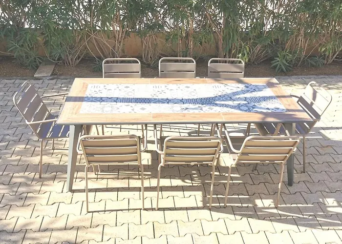Апартаменты Rez-de-jardin Terrasse De 100m²